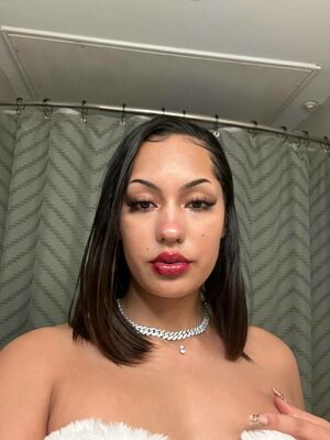 Iloveraine Nude Photos photo 31