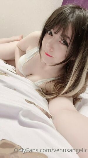 Venusangelic Nude Photos photo 20