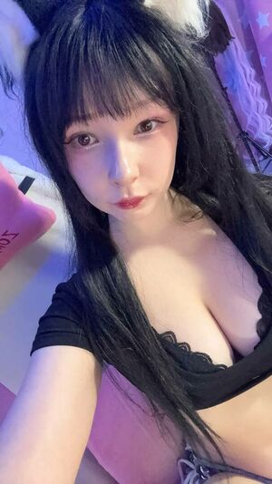 Kittie_Meo Nude Photos photo 28