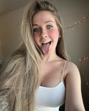 Samanthas Secretxo Nude Photos photo 282