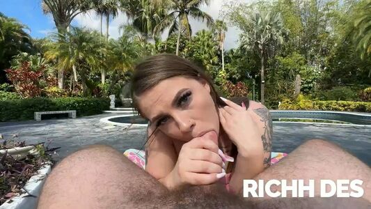 Richh Des Nude Photos photo 141