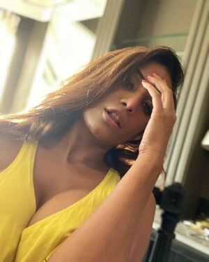 Poonam Pandey Nude Photos photo 15