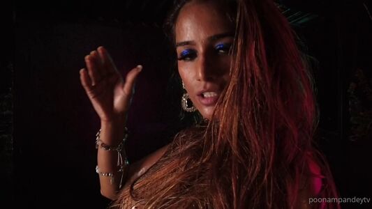Poonam Pandey Nude Photos photo 287