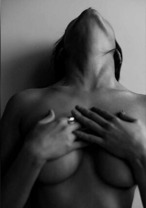 Poonam Pandey Nude Photos photo 295