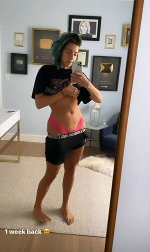 Gabbie Hanna Nude Photos photo 178