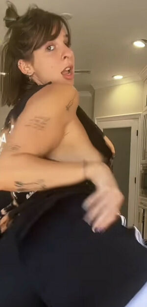 Gabbie Hanna Nude Photos photo 190