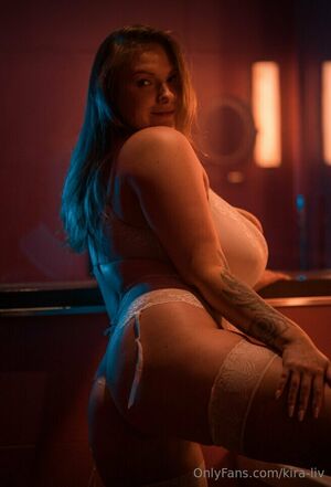 Kira Liv Nude Photos photo 141