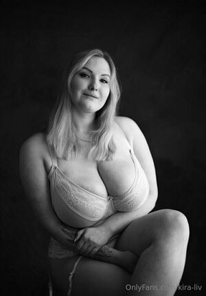 Kira Liv Nude Photos photo 143
