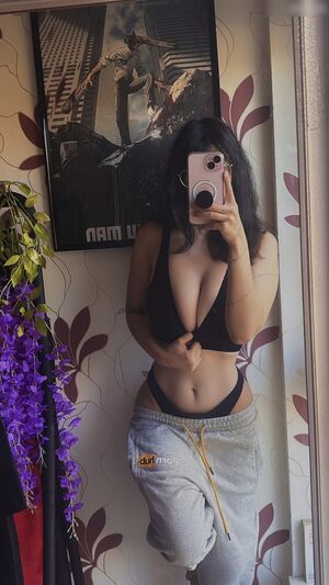 Monisuea Nude Photos photo 151