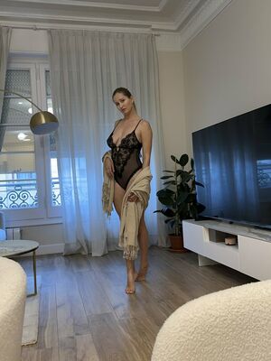 Stella Cardo Nude Photos photo 280