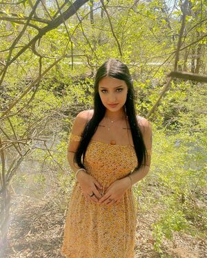Alison Rainer Nude Photos photo 34