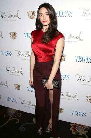 Emmy Rossum Nude Photos photo 27