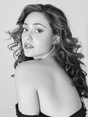 Emmy Rossum Nude Photos photo 172