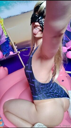 Ana Lingus Nude Photos photo 101