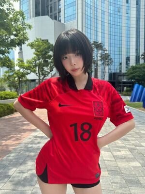 Inkyung Nude Photos photo 9