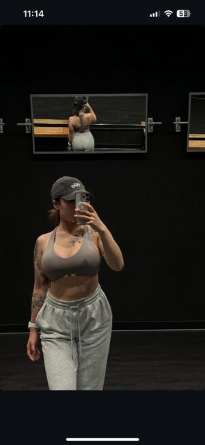 OftenElle Nude Photos photo 49