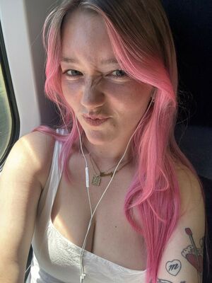 Olivia Keane Nude Photos photo 28
