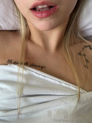 Ava Waifu Nude Photos photo 42