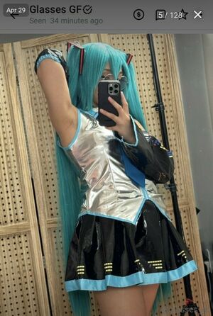 Glasses_Gf Nude Photos photo 36