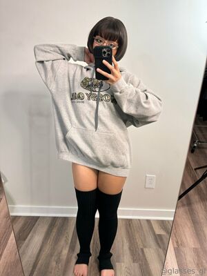 Glasses_Gf Nude Photos photo 71