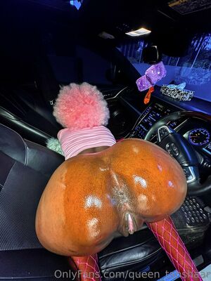 Queen_Tahshaar Nude Photos photo 34