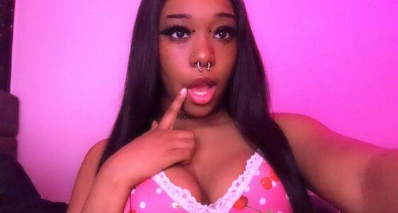 Brattyslvttt Nude Photos photo 11