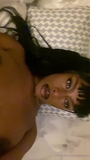 Xxxsevn Nude Photos photo 3