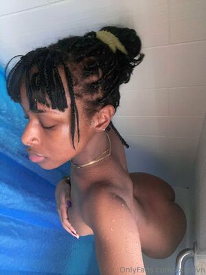 Xxxsevn Nude Photos photo 8