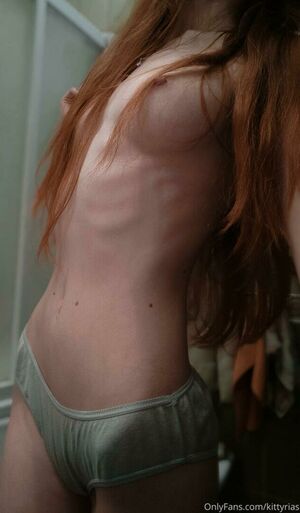 Kittyrias Nude Photos photo 1