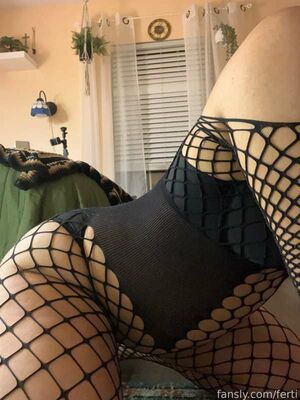 Fertileandferal Nude Photos photo 27