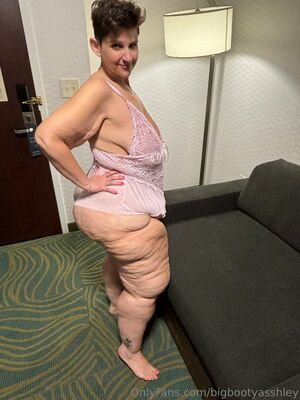 Bigbootyasshley Nude Photos photo 63