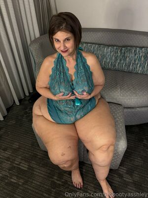 Bigbootyasshley Nude Photos photo 124