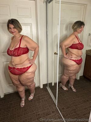 Bigbootyasshley Nude Photos photo 133