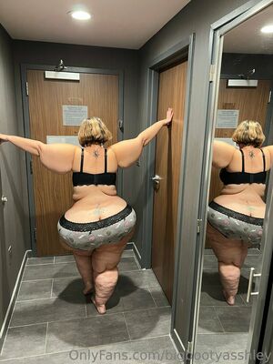 Bigbootyasshley Nude Photos photo 222