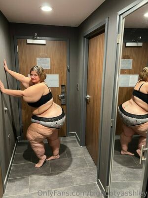 Bigbootyasshley Nude Photos photo 223