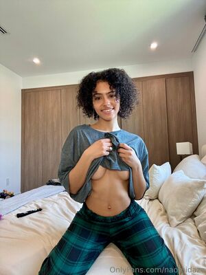 Naomidaze Nude Photos photo 21