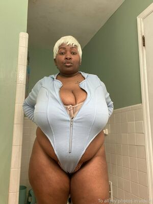 Famousstarkmarie Nude Photos photo 151
