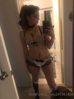 Hiimbee Nude Photos photo 2