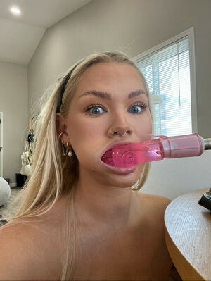 Harley King Nude Photos photo 166