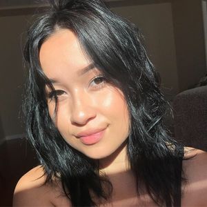 Lizzy Nude Photos photo 81