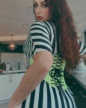 Carlotta Champagne Nude Photos photo 34