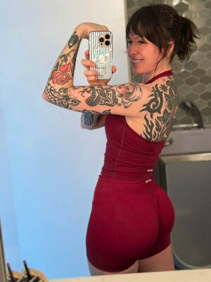 Anisa Jomha Nude Photos photo 14