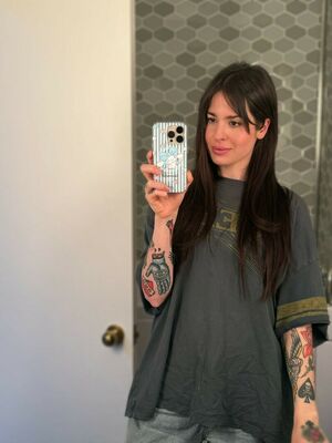 Anisa Jomha Nude Photos photo 114