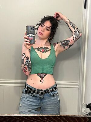 Anisa Jomha Nude Photos photo 205