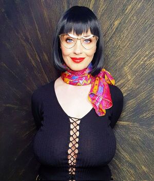 Lisa Bukawski Nude Photos photo 146