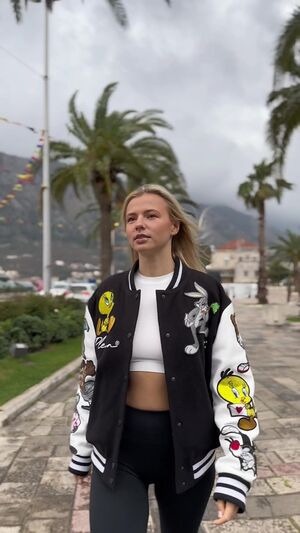 Ana Knoxx Nude Photos photo 97