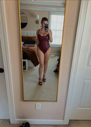 Chelsea Wilde Nude Photos photo 15