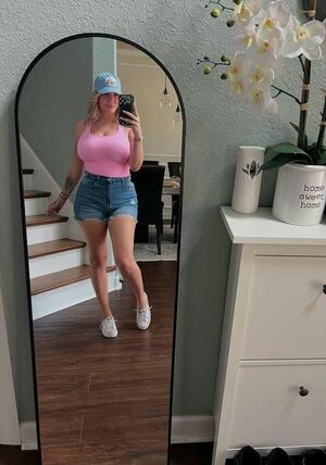 Chelsea Wilde Nude Photos photo 19