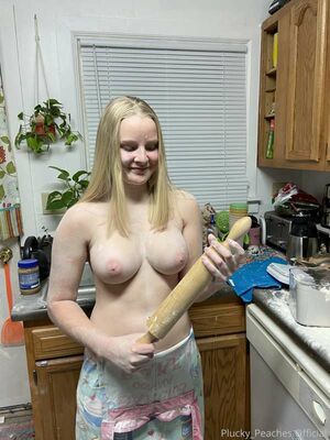 Pluckypeaches Nude Photos photo 65