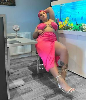 Pluckypeaches Nude Photos photo 196